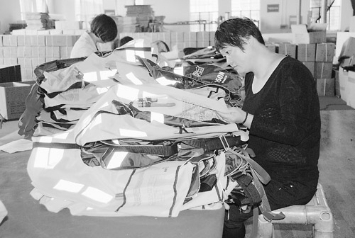 Ningbo Zhenhua hayat kurtarıcı ekipman yurtdışına ihraç